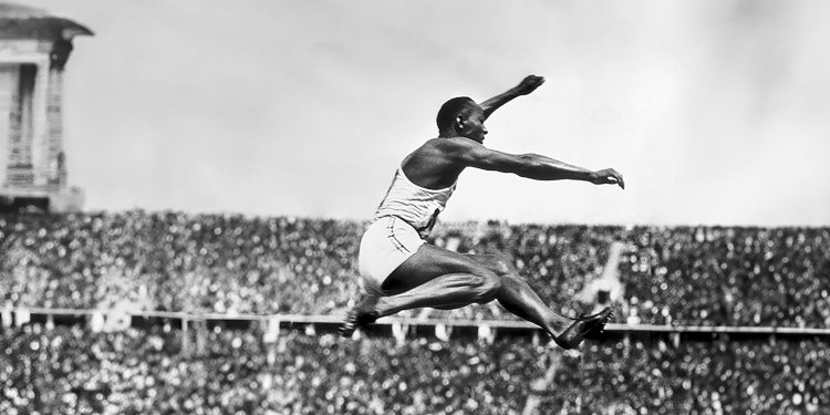 © Jesse Owens™ owned and licensed by the Jesse Owens Trust, c/o Luminary Group, www.JesseOwens.com