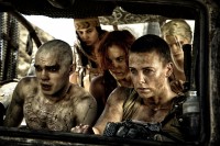 Nicholas Hoult, Courtney Eaton (Fragile), Riley Keough, Charlize Theron, Abbey Lee