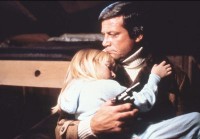 Cindy Hinds, Oliver Reed