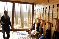 Abraham et Rachel Kolberg ont introduit la pratique du Yoga Iyengar dans leur communauté ultra orthodoxe à Beith Shemesh, en Israël