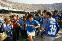 Diego Maradona au stade San Paolo à Naples