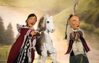 Outalissi, l’indien Natchez - Marionnettes du parc Georges Brassens