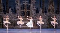 Le Royal Ballet : Casse-Noisette - Réalisation Peter Wright, Piotr Ilitch Tchaïkovski - Photo