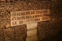 Plaque ossements de l'église Sainte Croix de la Bretonnerie