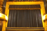 Théâtre Daunou : rideau
