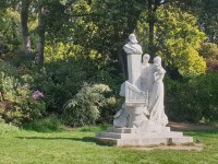 Charles Gounod au Parc Monceau par Antonin Mercier
