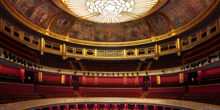 Salle du Théâtre des Champs-Élysées © Hartl-Meyer