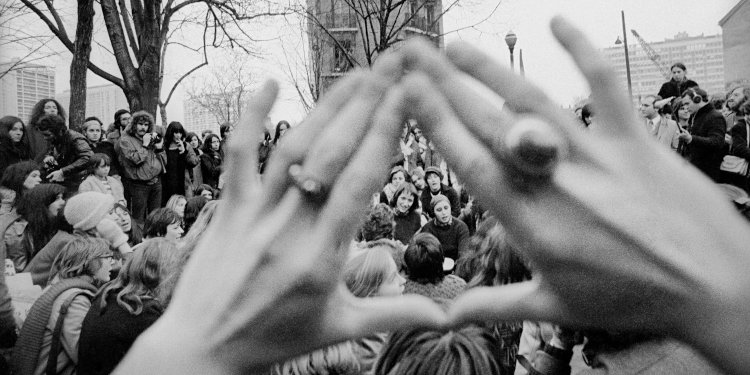Manifestation MLF du 8 mars 1975 © Christian Weiss pour Libération