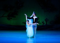 Giselle par le Ballet national d'Ukraine - Natalia MATSAK et Sergii KRYVOKON