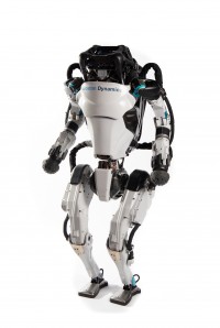 Boston Dynamics
Atlas
Robot humanoïde,
2018,
180 cm,
Pièces imprimées en 3D en titane et en aluminium, 28 articulations à commande hydraulique, batterie électrique adaptée, capteurs LIDAR et stéréo.
