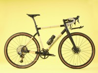 Bamboo Bicycle Club, design : James Marr Gravel Lugged,
Kit de construction de cadre,
2012,
Bambou, aluminium recyclé 