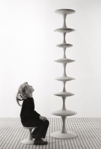 Nanna Ditzel, Table et tabourets Trissenn Centre Pompidou - Musée national d’art moderne, Paris Collection Nanna Ditzel Design 