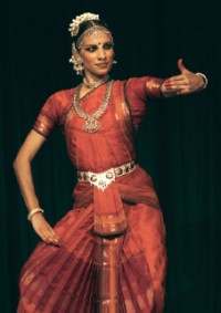 Valérie Kanti Fernando : danse Bharata Natyam au Centre Mandapa